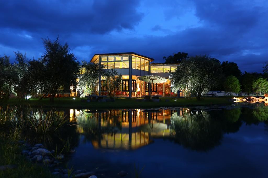 Green Willow House Fengshan  ภายนอก รูปภาพ