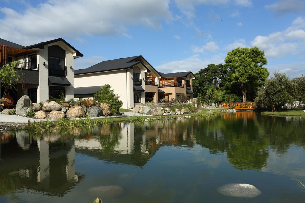 Green Willow House Fengshan  ภายนอก รูปภาพ
