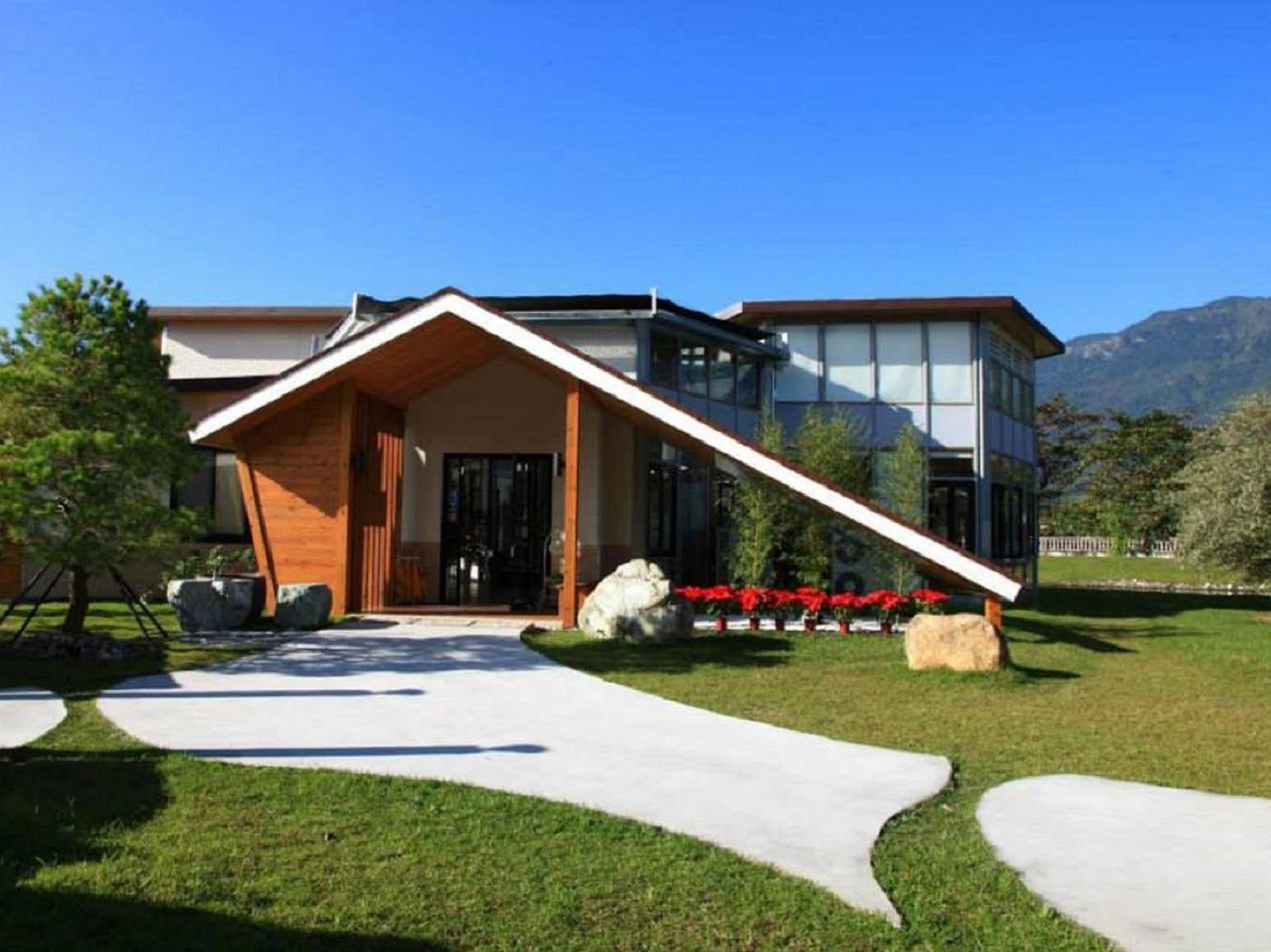 Green Willow House Fengshan  ภายนอก รูปภาพ